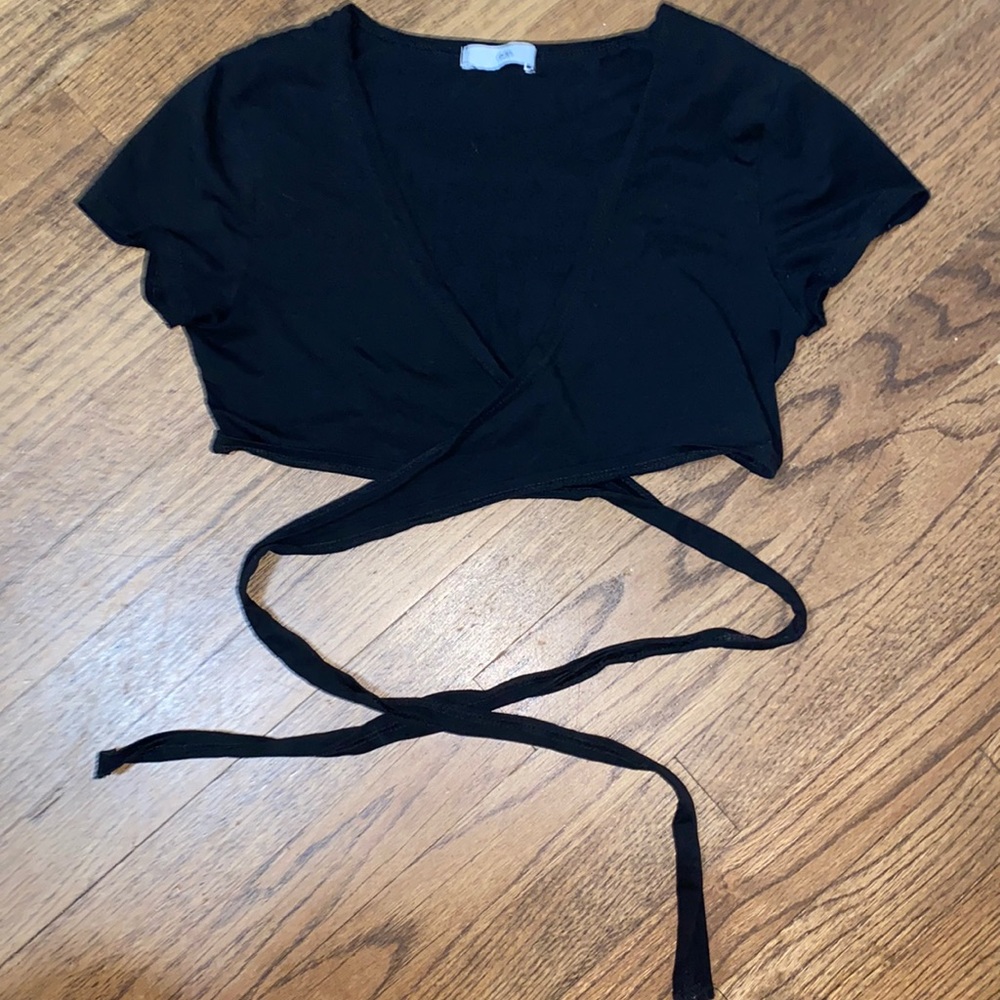 Adika short sleeve wrap top